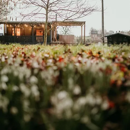 ô Nano Glamping Chalet *