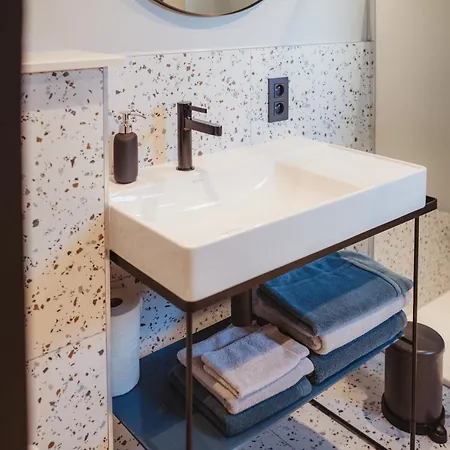 Σαλέ O Nano Glamping